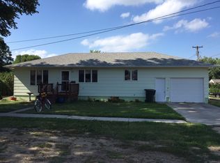 201 E 3rd St, Tripp, SD 57376