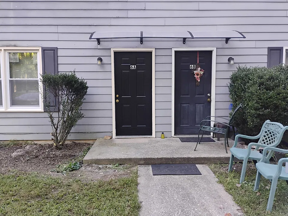 86 Mount Moriah Rd #6