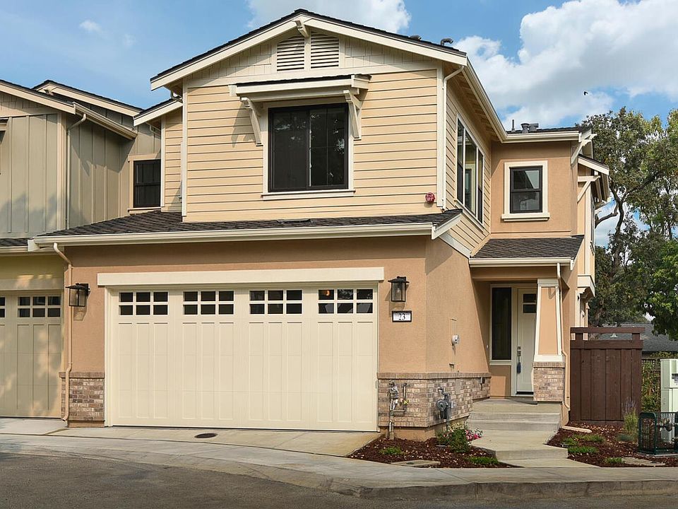 1st image of 23 Hencken Oaks Ln