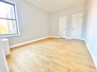 349 Ocean Pkwy APT C4, Brooklyn, NY 11218