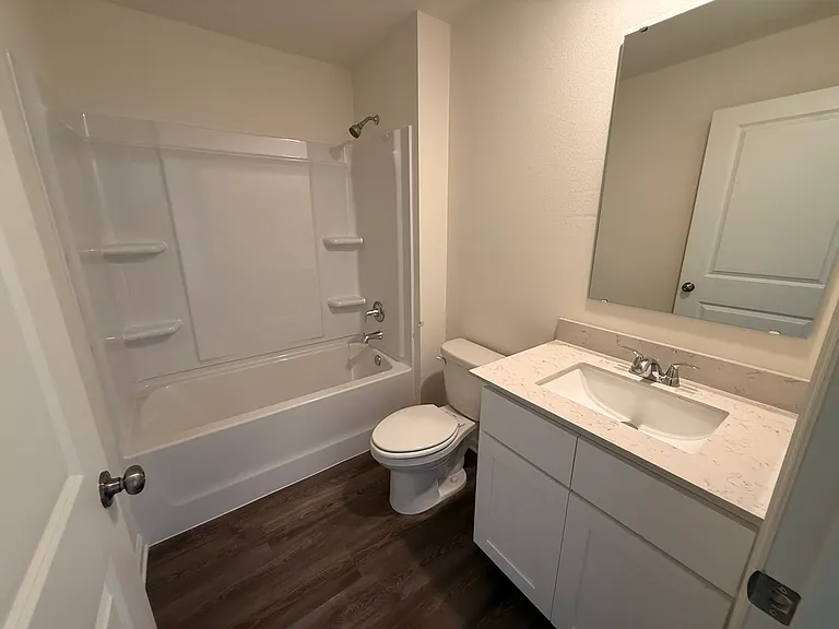 12918 SE 53rd Ave — Photo 9