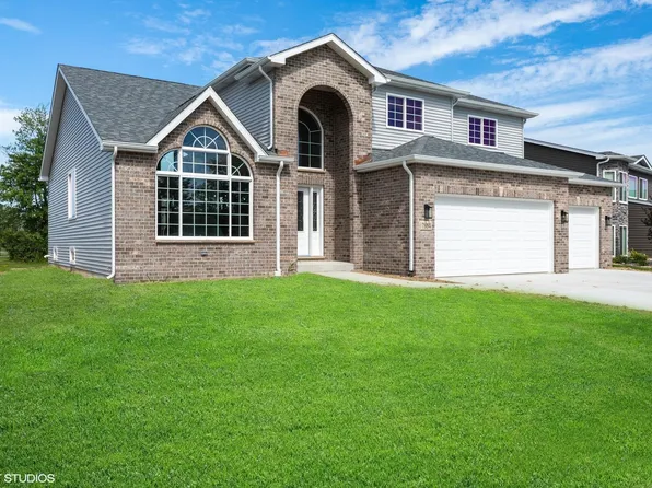 1351 77th Pl, Merrillville, IN 46410