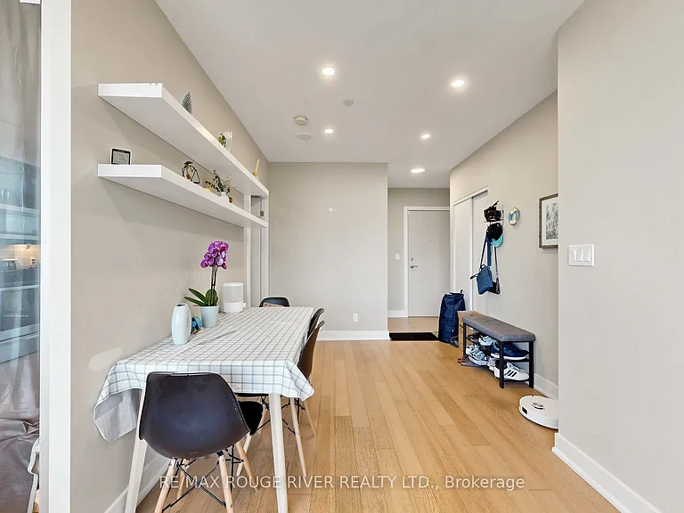 1486 Bathurst St #503 — Photo 15