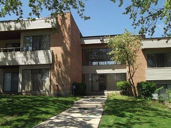 1st image of 950 N Countryside Dr APT 119