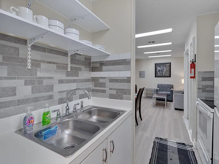 4217 Neal Rd — Photo 3