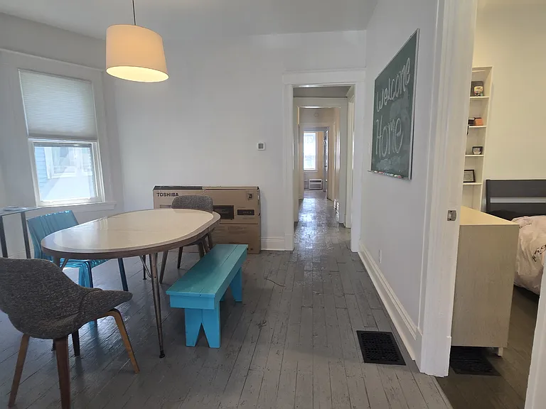 254 W Utica St — Photo 31