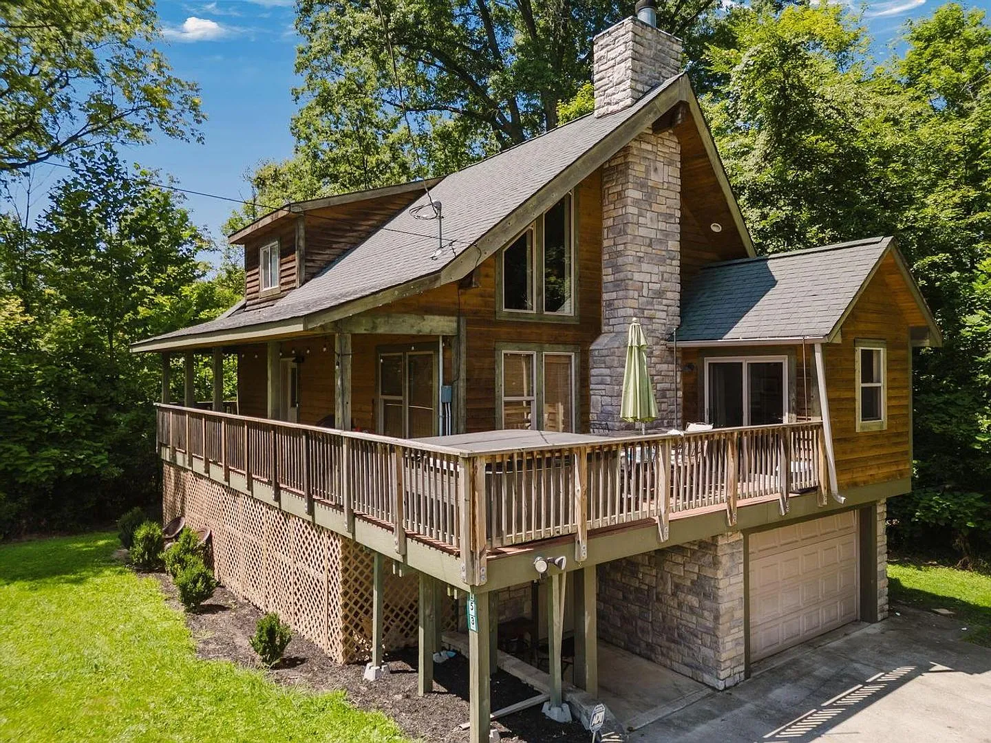 Beautiful Buckeye Lake Rental- Don't Miss Out! — Photo 2