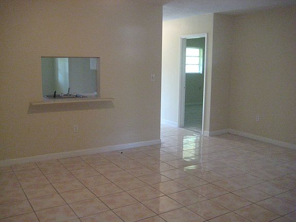 2nd image of 16010 NW 2nd Ave #16016