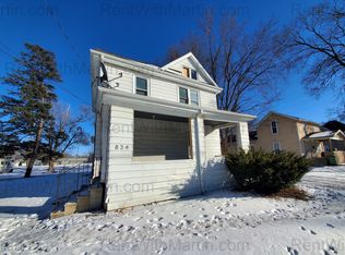 824 Logan Ave, Waterloo, IA 50703