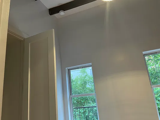 Rented by EXR | media 19