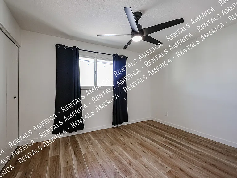 1430 E Bell De Mar Dr — Photo 11