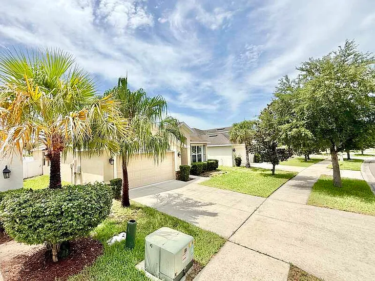 8222 Willow Beach Dr — Photo 6