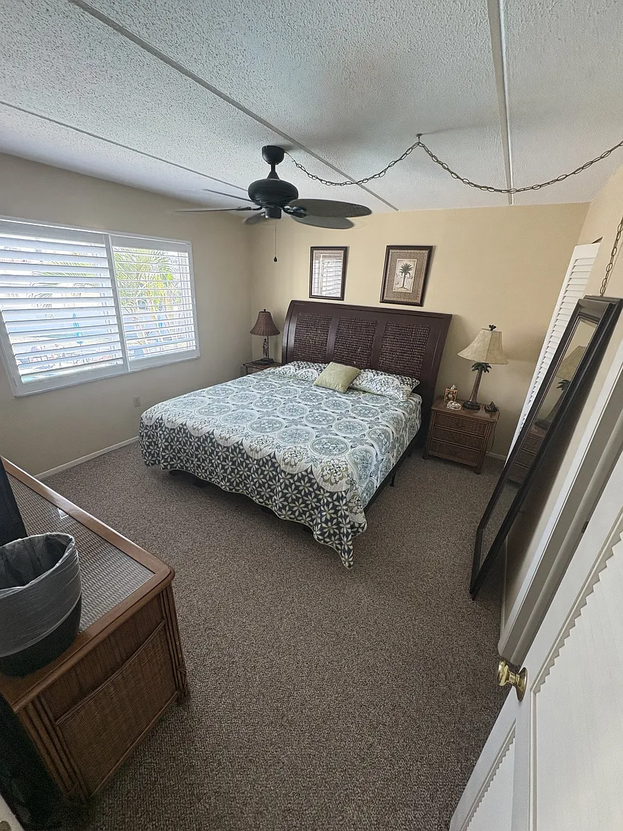 Building Photo - 708 S Tamiami Trl #214-258
