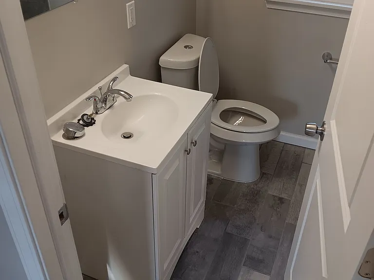 2060 Seward St #2 — Photo 7
