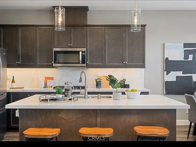 58 Jaripol Cir — Photo 3