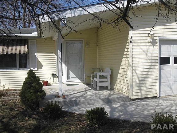 3rd image of 36 Forest View Rd