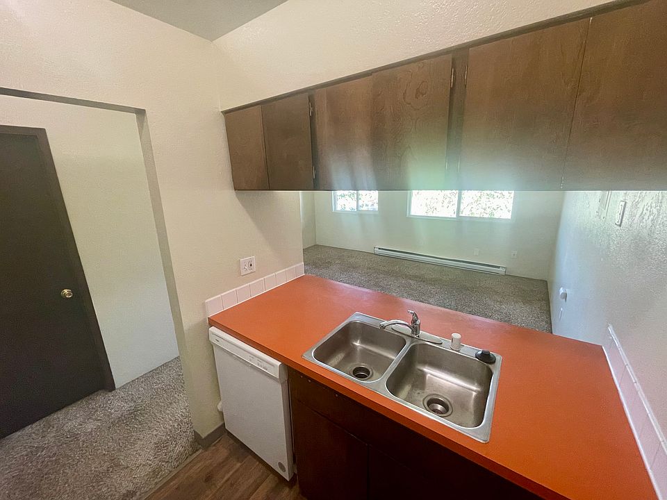 1st image of 1325 E 27th Ave #1