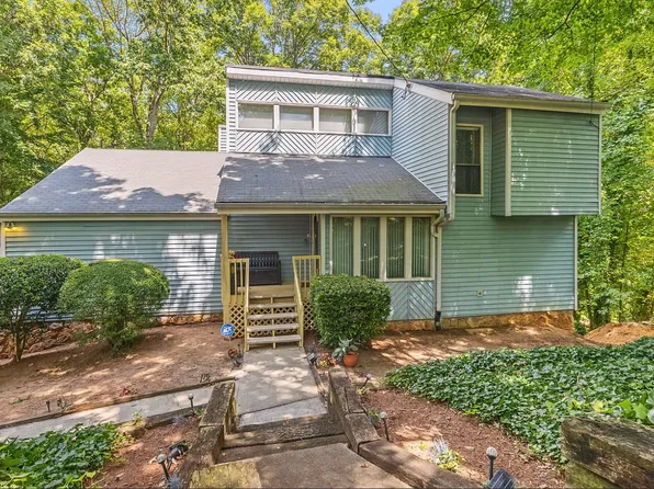 500 Hickory Hills Trl, Stone Mountain, GA 30083