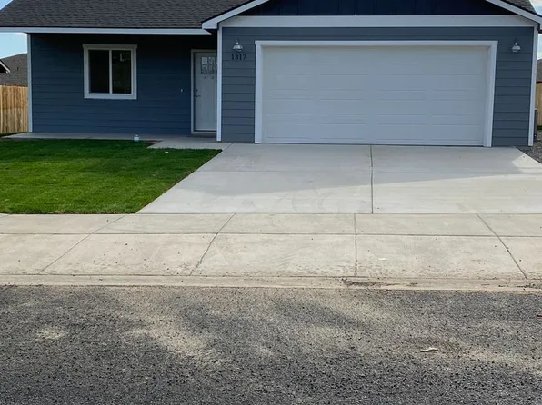 1317 W Bonneville St, Moses Lake, WA 98837