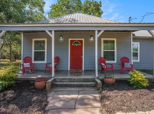 624 Mansfield Rd, Cleburne, TX 76031