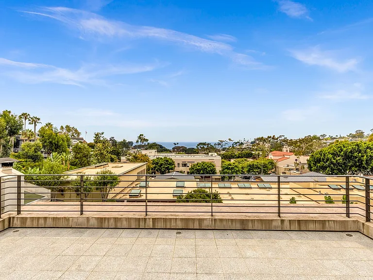 384 Loma Ter — Photo 14