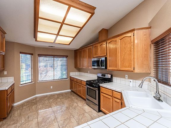 2nd image of 8127 Aztec Way