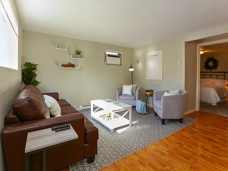 600 SW Dawnview Ct — Photo 4