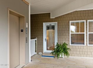 300 Lighthouse Ln APT C3, Cedar Point, NC 28584