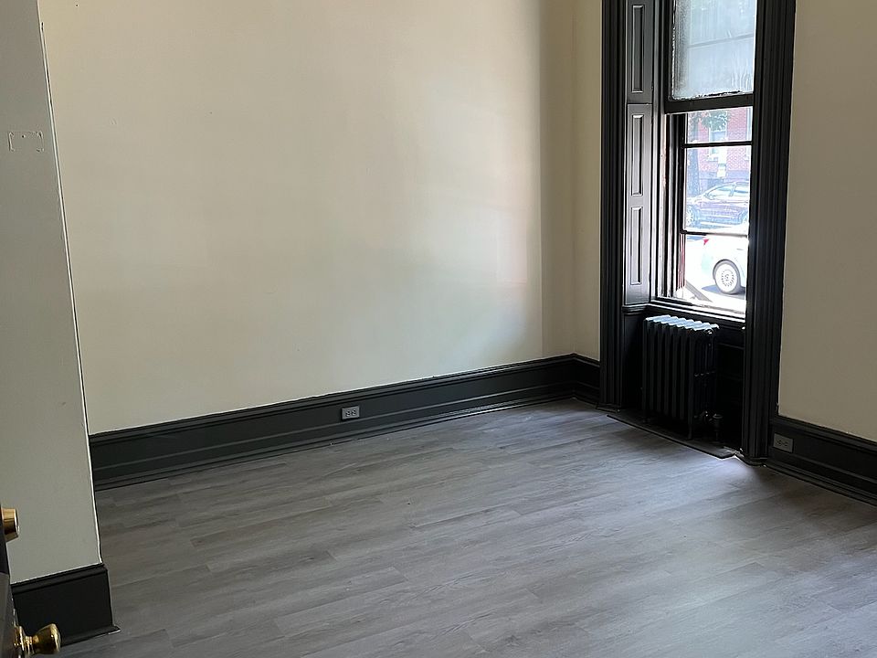 1st image of 249 N 5th St APT 1S