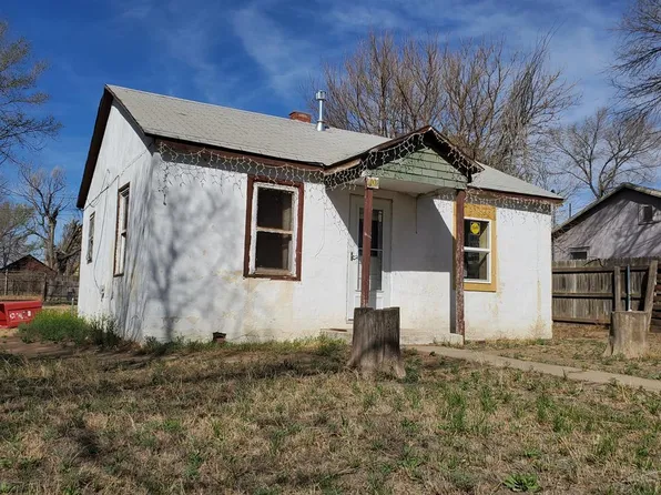 102 S 12th St, Lamar, CO 81052