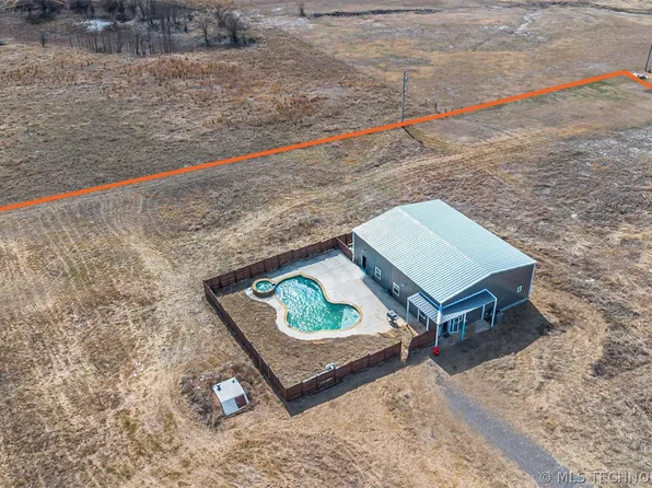 654 County Rd, Davis, OK 73030