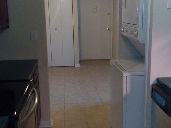 3rd image of 3503 Lodge Ln APT 208