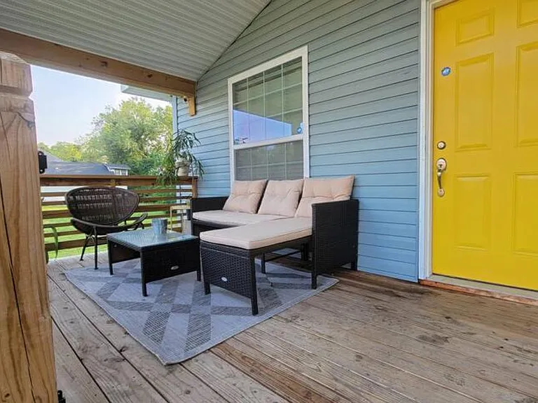 4314 Highland Ave — Photo 16
