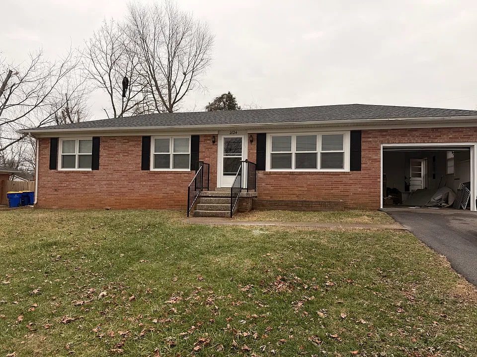 2124 Southland Dr