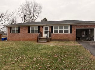 2124 Southland Dr, Bowling Green, KY 42101