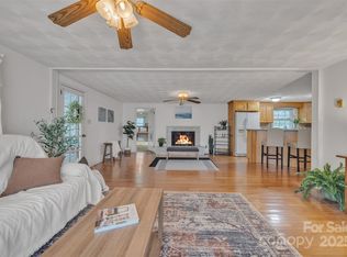 76 Eastview Ct, Taylorsville, NC 28681