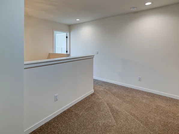 4877 Lacy Rd #4877, Madison, WI 53711