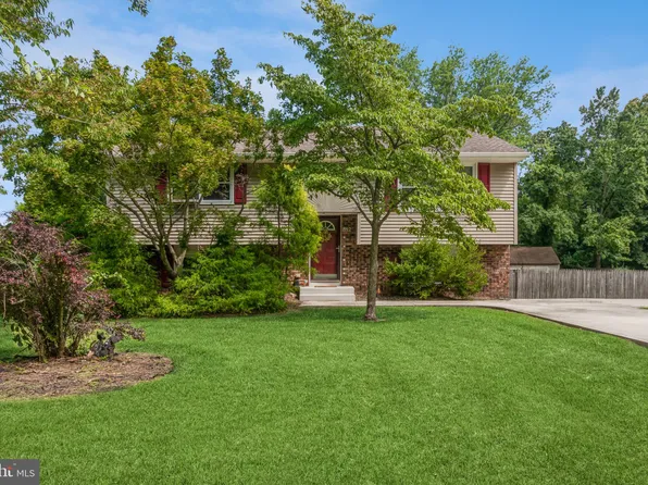 812 Maple Ave, Atco, NJ 08004