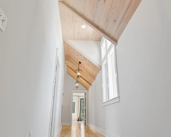 2801 27th Ave S — Photo 17