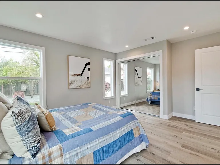 951 Camino Dr — Photo 14