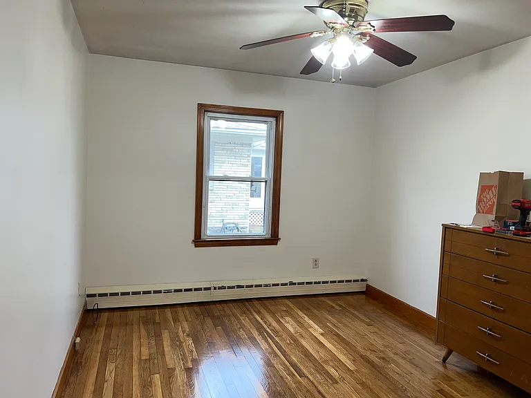 6 Everett Ave #1 — Photo 10