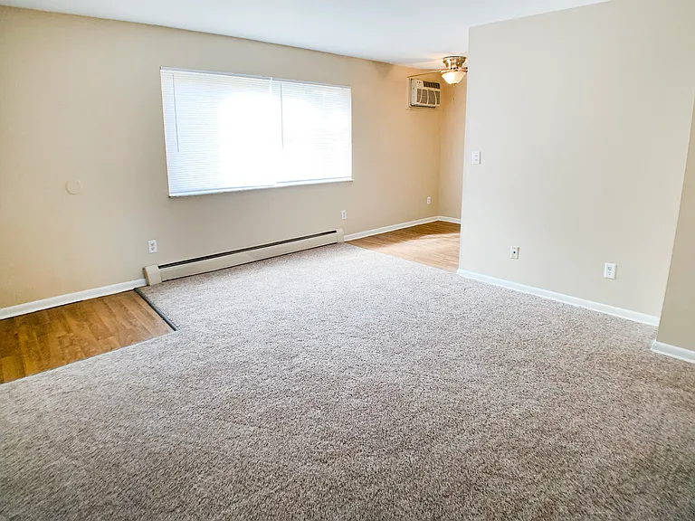 Sharondale Woods Apartments — Photo 40