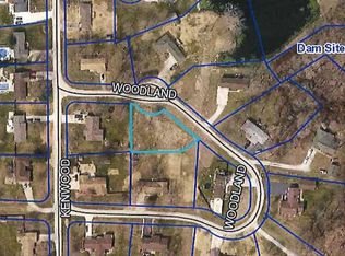 625 Woodland Cir, West Terre Haute, IN 47885