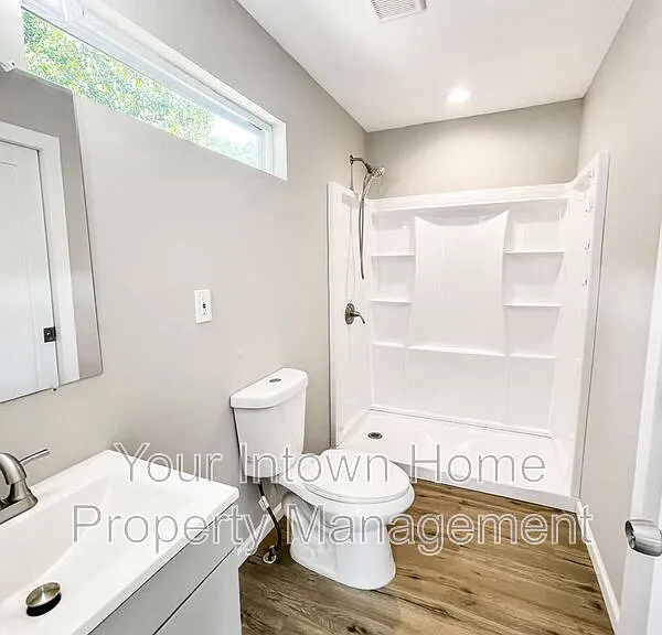 2695 Sharondale Dr NE — Photo 47