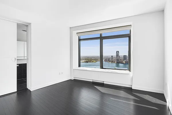 Rented by Compass | media 16