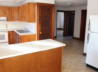 303 Providence Rd #2, South Grafton, MA 01560