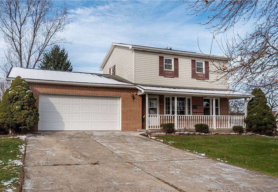 1st image of 110 Hickory Ln