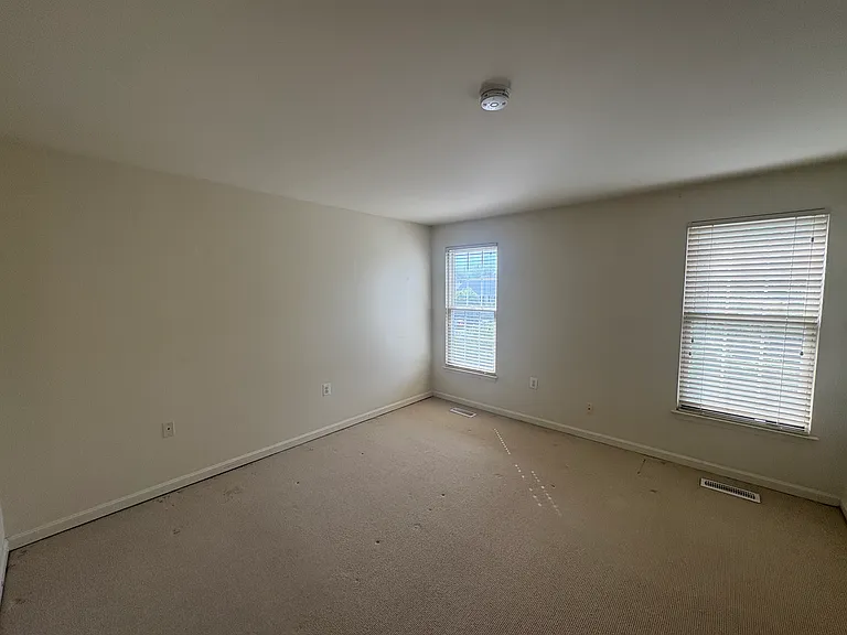 211 Anvil Way — Photo 9