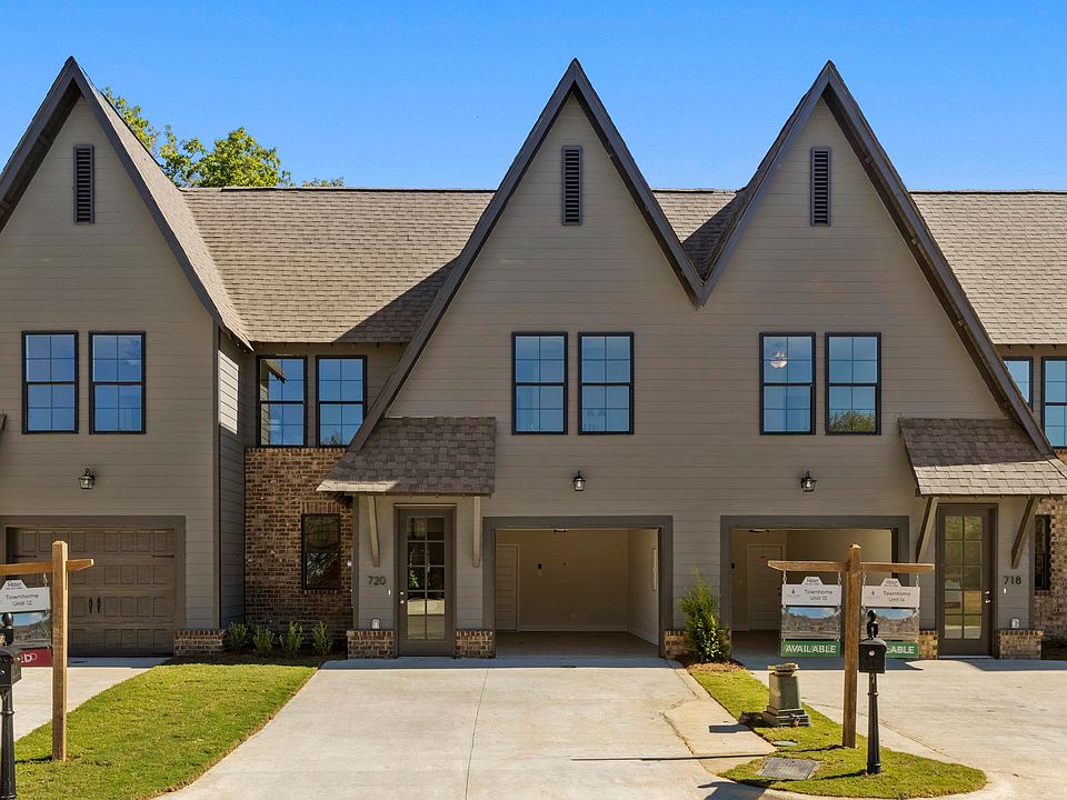 The Townhomes at Cyprus Cove