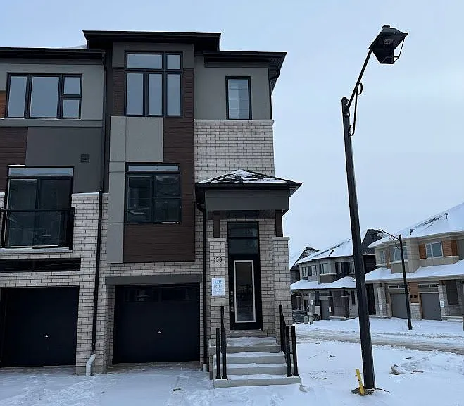 660 Colborne St W #158 — Photo 1